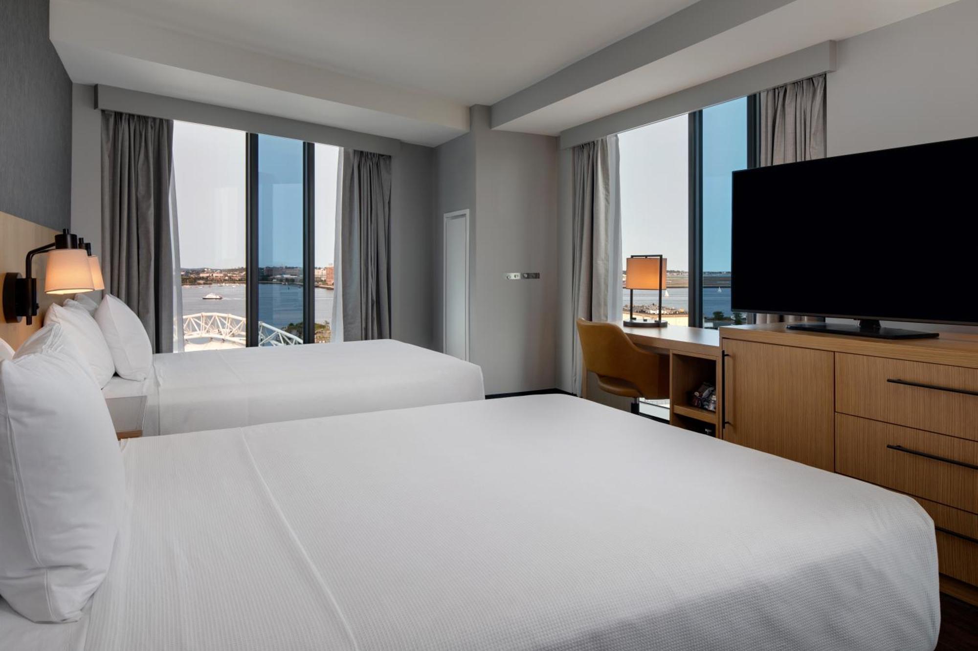 Hyatt Place Boston/Seaport District Номер фото